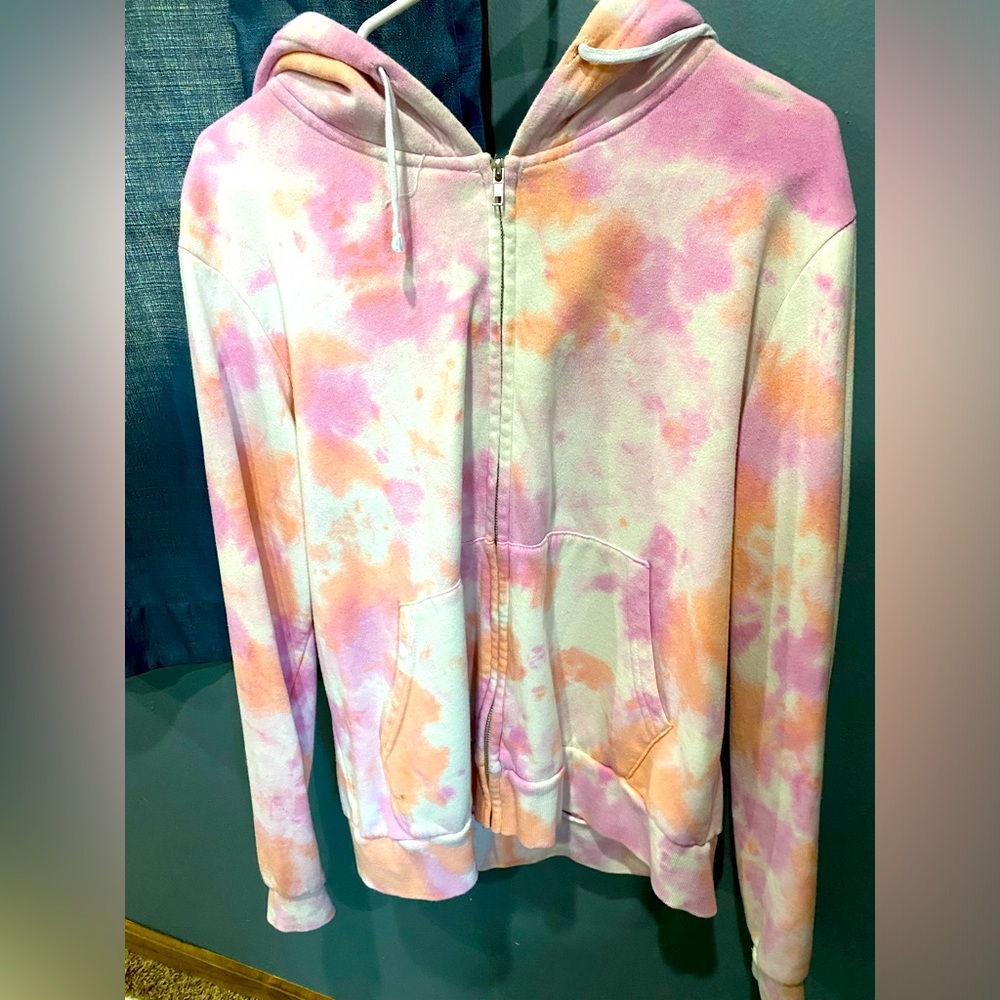 PINK TIE DIE ZIP UP SWEATSHIRT